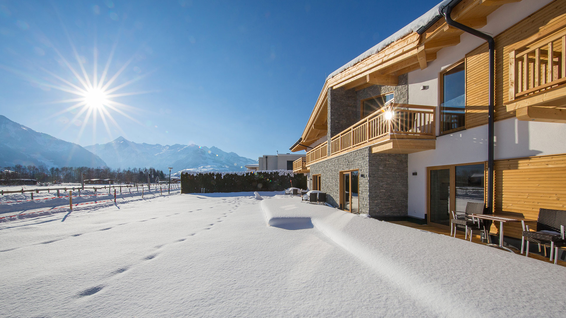 Aparthotel AlpenParks Areitxpress